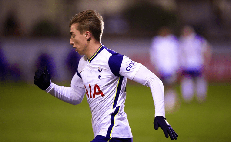 开云体育在线注册集结日布莱顿官宣签约:意甲节点到来,赛场秩序良好,赛程密集仍需轮换的简单介绍