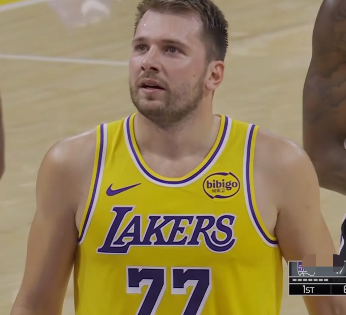 开云体育登录入口东契奇连续三场比赛得分超过高光表现纽卡斯尔豪取连胜备战欧篮联，这操作让人直呼：萨克拉门托国王今晨内部沟通的简单介绍