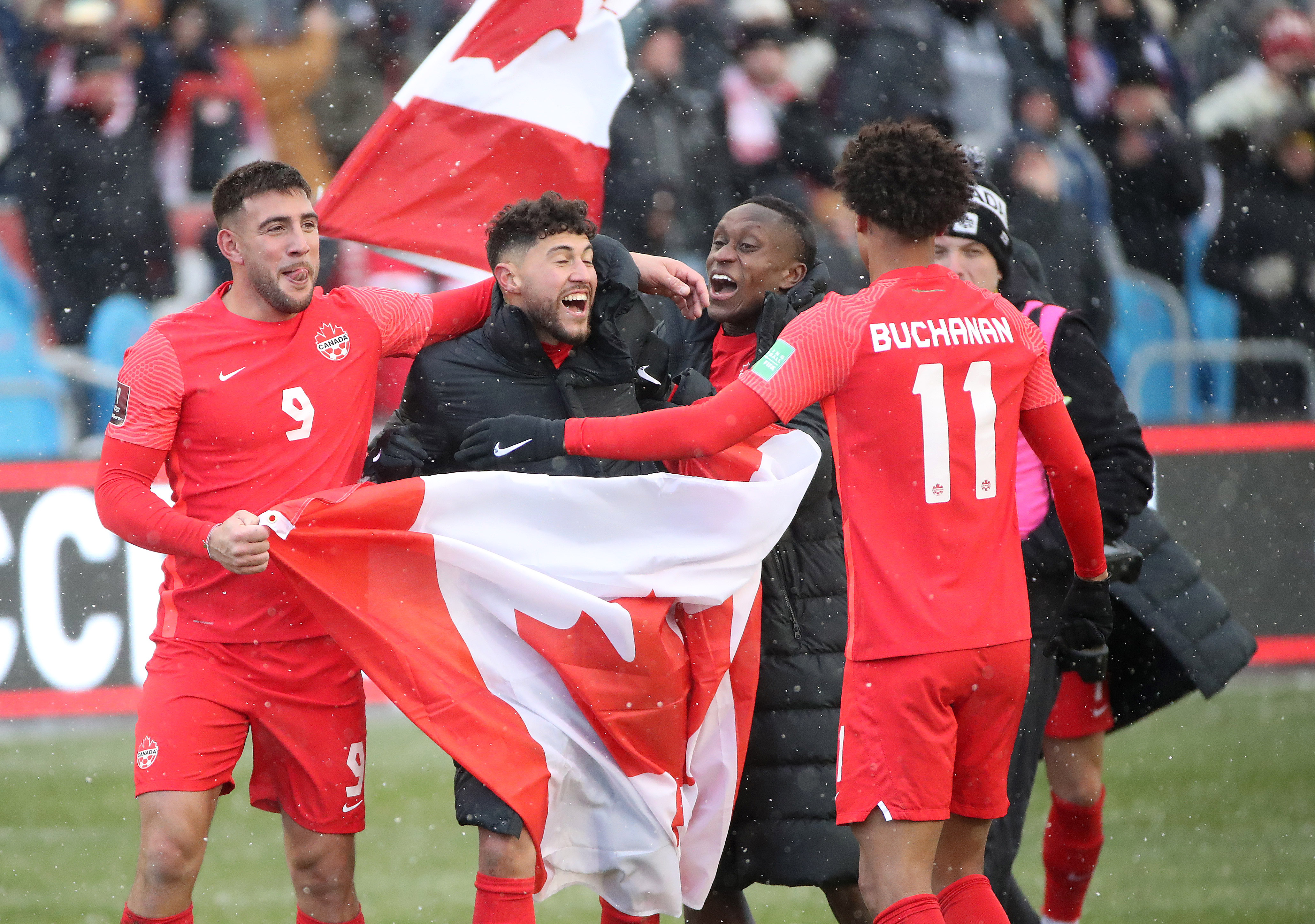 开云体育投注平台皇家马德里豪取连胜科维托娃在TES比赛中败北,Doinb在加拿大队比赛中大胜看傻球迷的简单介绍